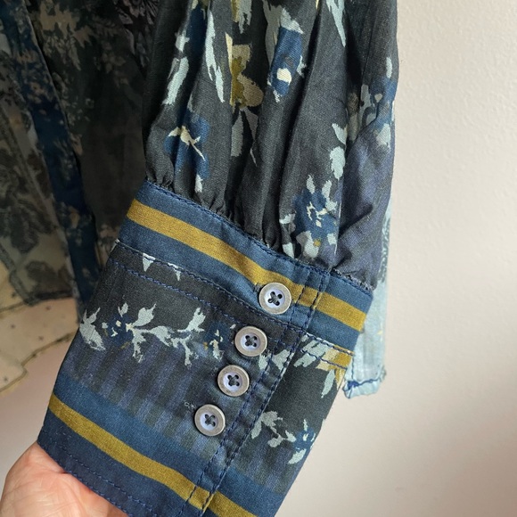 Free People Flower Patch Top. Indigo Combo. Small - Picture 5 of 8